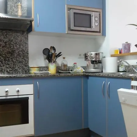 Apartment Bonito De 3 Hab. Con Jardin