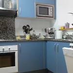 Apartment Bonito De 3 Hab. Con Jardin