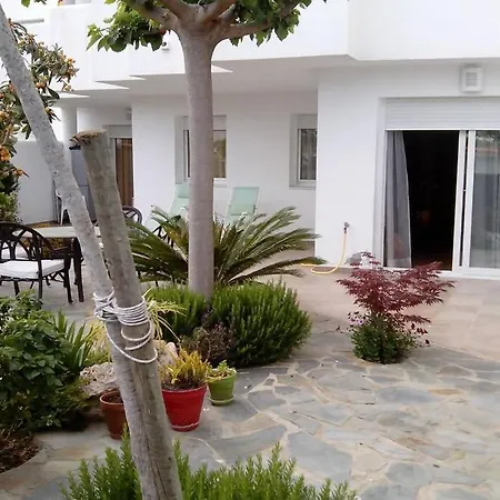 アパート Bonito De 3 Hab. Con Jardin
